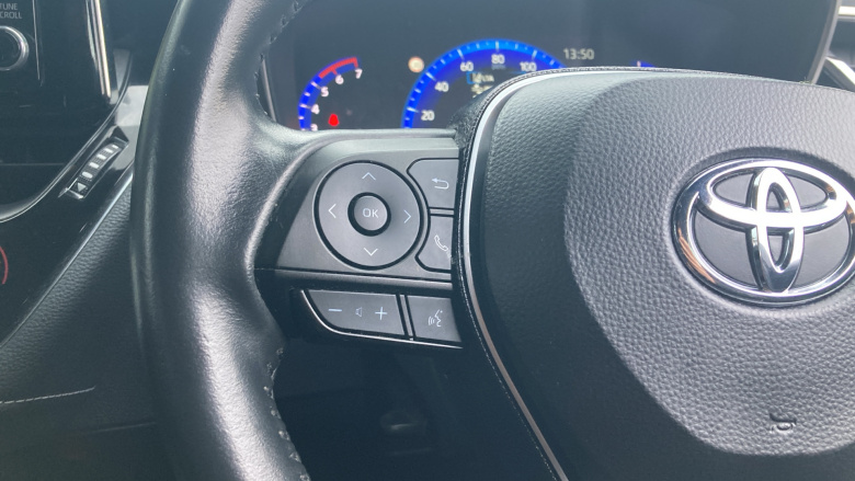 Toyota Corolla 1.8 VVT-i Hybrid Icon Tech 5dr CVT Hybrid Hatchback